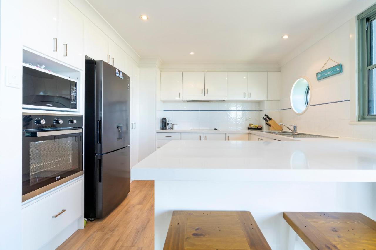 Sails Apartments Forster Luaran gambar
