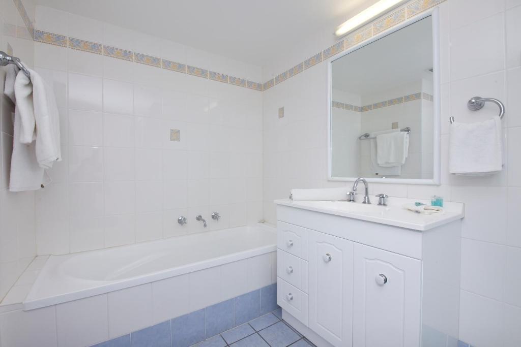 Sails Apartments Forster Bilik gambar